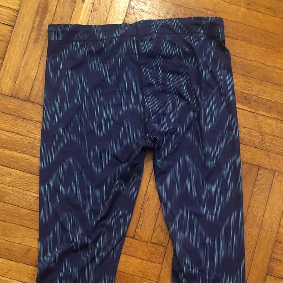 Roxy cropped leggings with drawstring - Picture 3 of 3